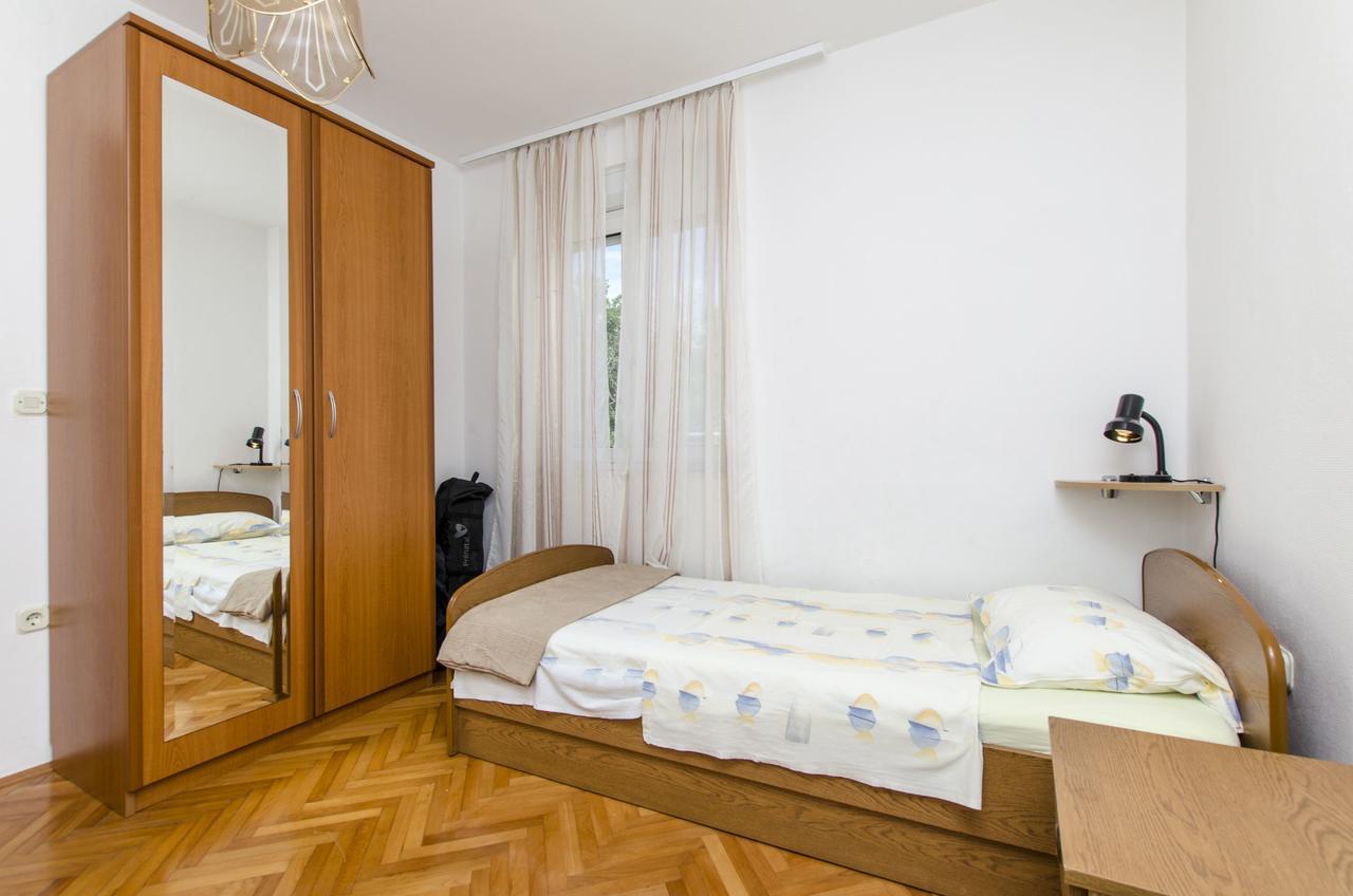 Apartment Danijela プリモシュテン エクステリア 写真